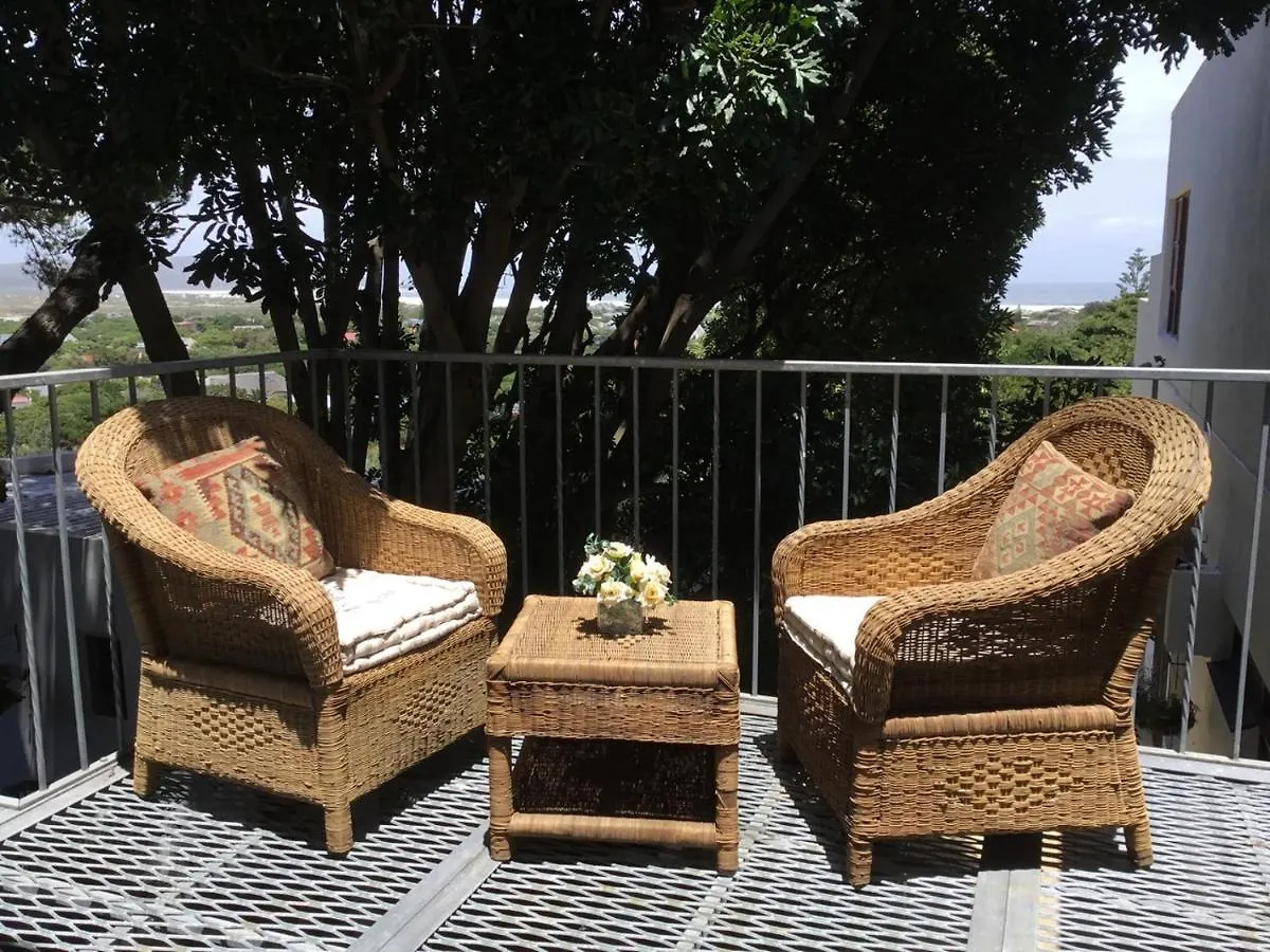 Oceangolf Guest House Noordhoek