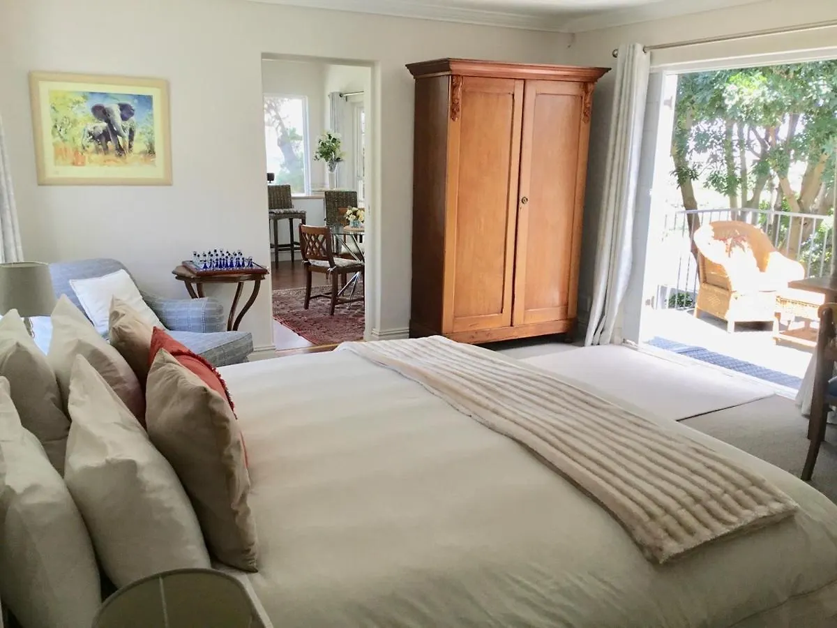 Oceangolf Guest House Noordhoek